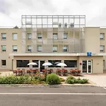 Отель Ibis Budget Pourcain