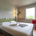 Ibis Budget Pourcain 2* Saint-Pourcain-sur-Sioule