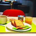 Otel Ibis Budget Pourcain