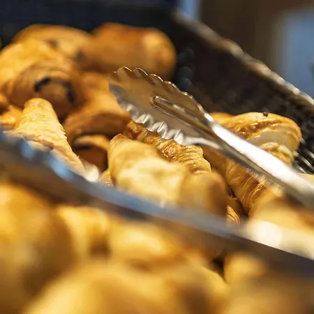 Ibis Budget Pourcain 2* Saint-Pourçain-sur-Sioule