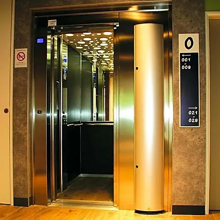 호텔 Ibis Budget Pourcain