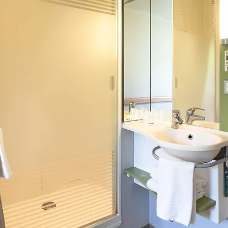 Ibis Budget Pourcain 2* Saint-Pourçain-sur-Sioule