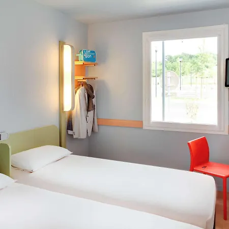 Ibis Budget Pourcain