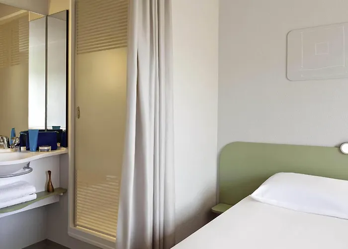 Отель Ibis Budget Pourcain