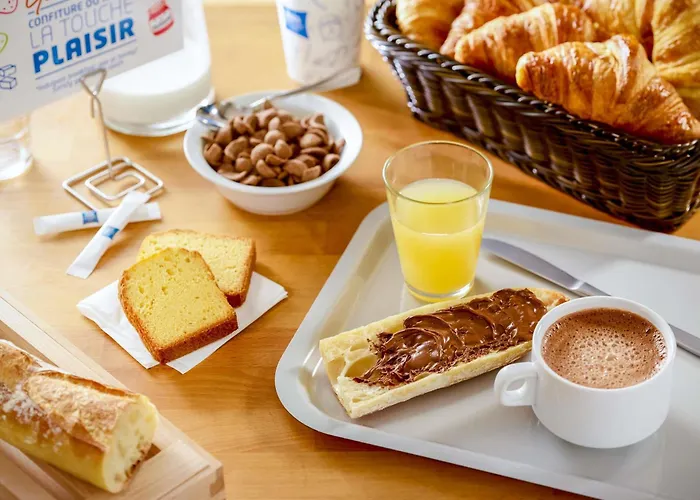 Ibis Budget Pourcain Отель 2*