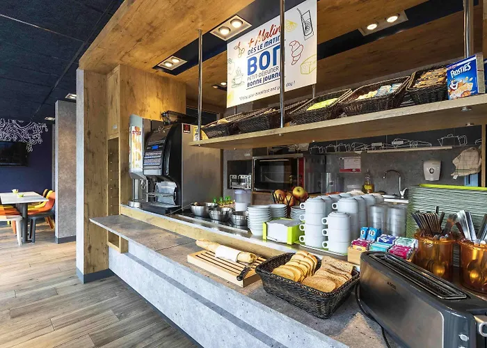 Ibis Budget Pourcain Отель 2*