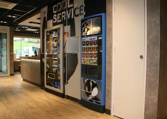 Ibis Budget Pourcain Отель 2*